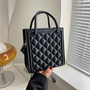 2023 Нови чанти, дизайнерски дамски чанта през рамо, регистрирани чанти с горната дръжка, модерна чанта през рамо от изкуствена кожа