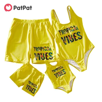 PatPat, подходящите бански костюми с принтом тропически цветя и азбуката, семеен вид, жълто цял бански с писмото принтом