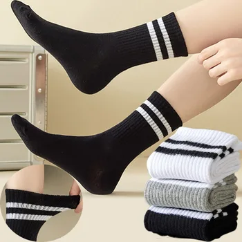Модни корейски чорапи в стил харадзюку за жени и мъже, обикновена дишащи памучни чорапи в лента за улична и хип-хоп, скейтборд, чорапи със средна дължина